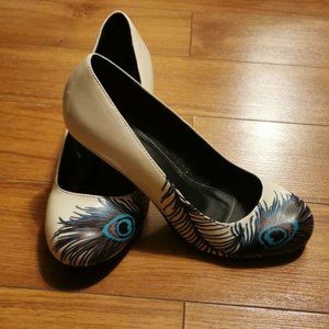 Like New Fun TUK Heels sz 9